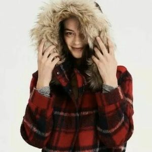 American Eagle plaid winter coat